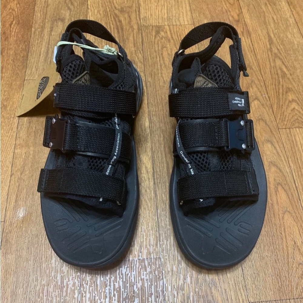 Women’s Flower Mountain sandals size 7 NWT - Picture 12 of 16